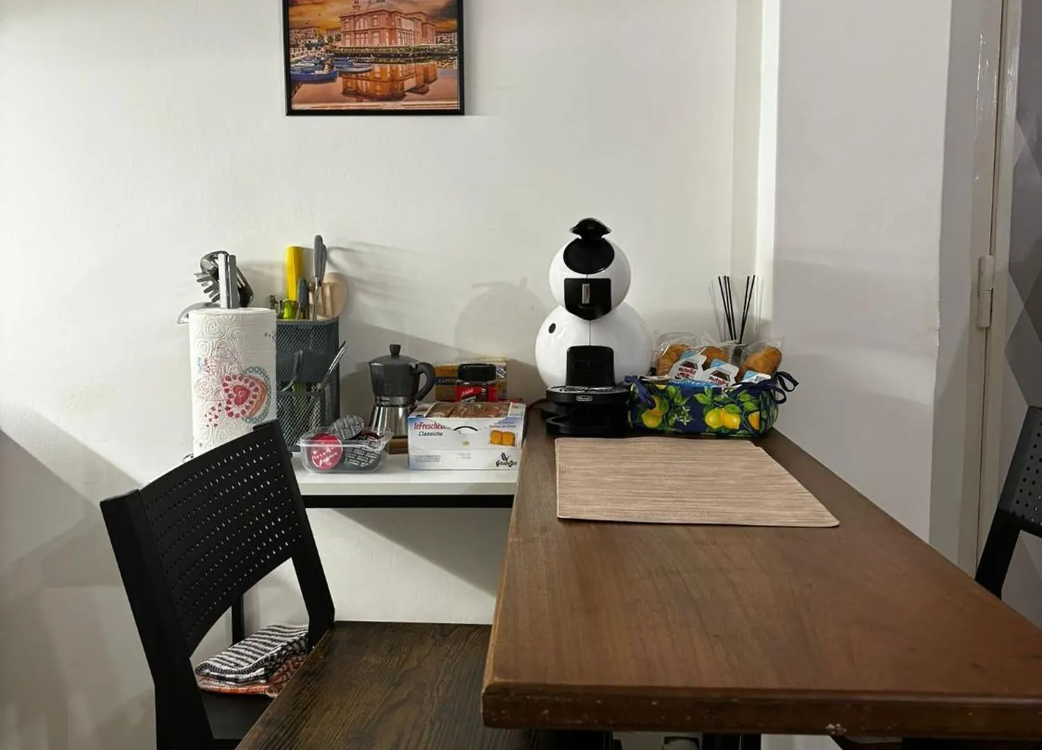 Cavour Housing Apartment Bari Italy